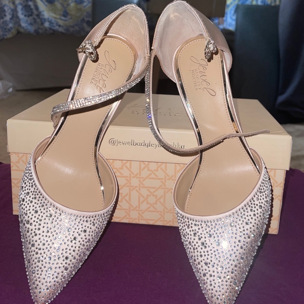 BADGLEY MISCHKA - JEWEL size 8.5